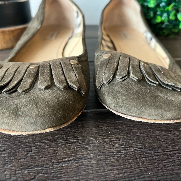 Burberry Olive Suede Ballet Flats Shoes Size 36.5 - Picture 3 of 16